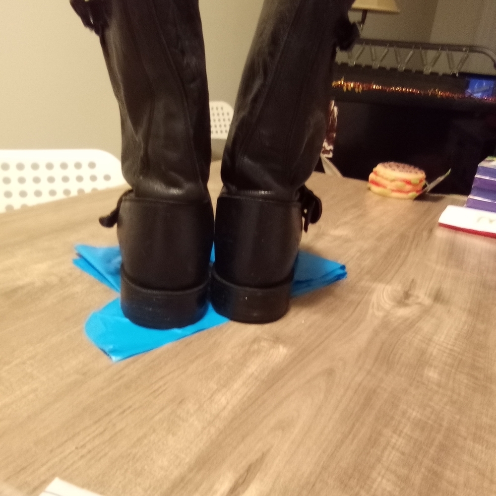 Black Heeled Boots for Women